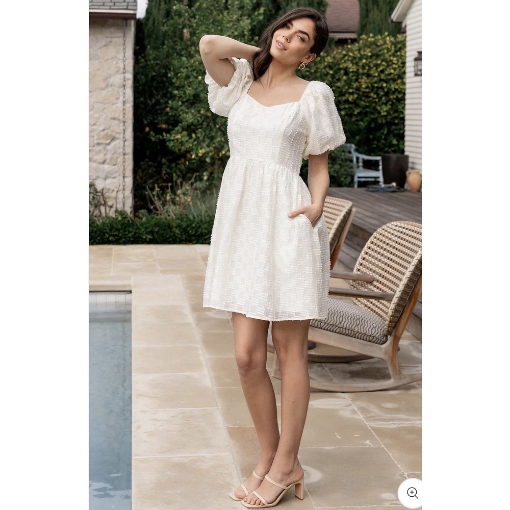 Baltic‎ Born  Sommer Short Dress Women's Size Medium Ivory Puff Sleeves Mini